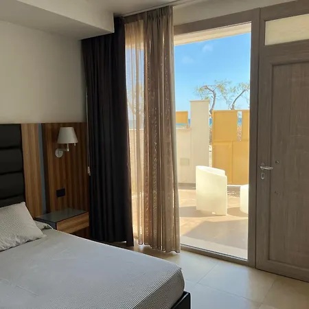 Bed & Breakfast Almare' 4*