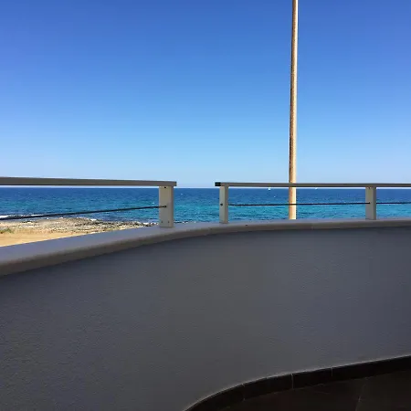 Almare' Bed & Breakfast